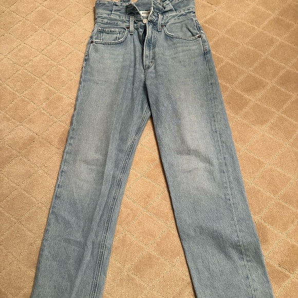 Jeans - Picture 2 of 4